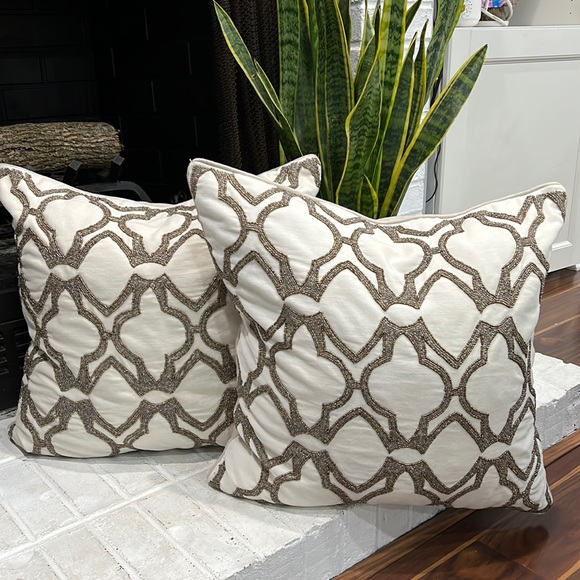 # 8 —-Accent pillows
